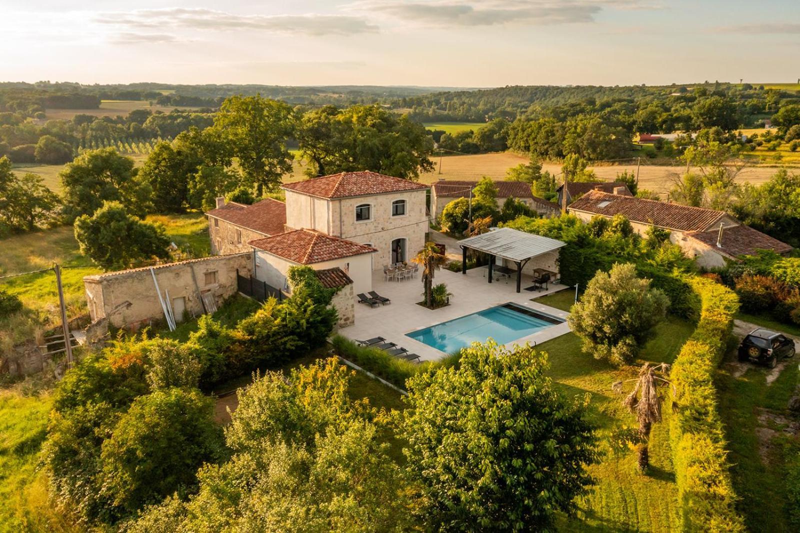 Villa Au Petit Bonheur Avec Clim - Hameau Au Calme - Piscine Chauffee - Petanque Moncrabeau Экстерьер фото