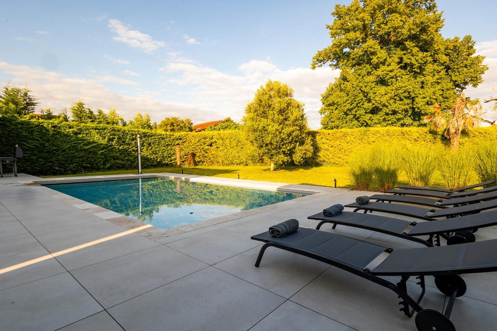 Villa Au Petit Bonheur Avec Clim - Hameau Au Calme - Piscine Chauffee - Petanque Moncrabeau Экстерьер фото